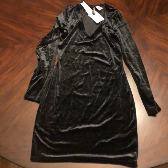 V-neck bodycon dress - Picture 1 of 2